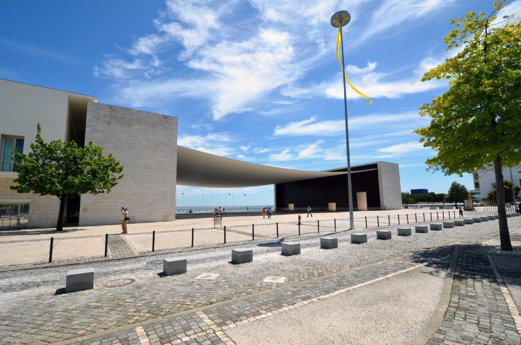 Expo Oriente Lis Apartment Lisbon Luaran gambar